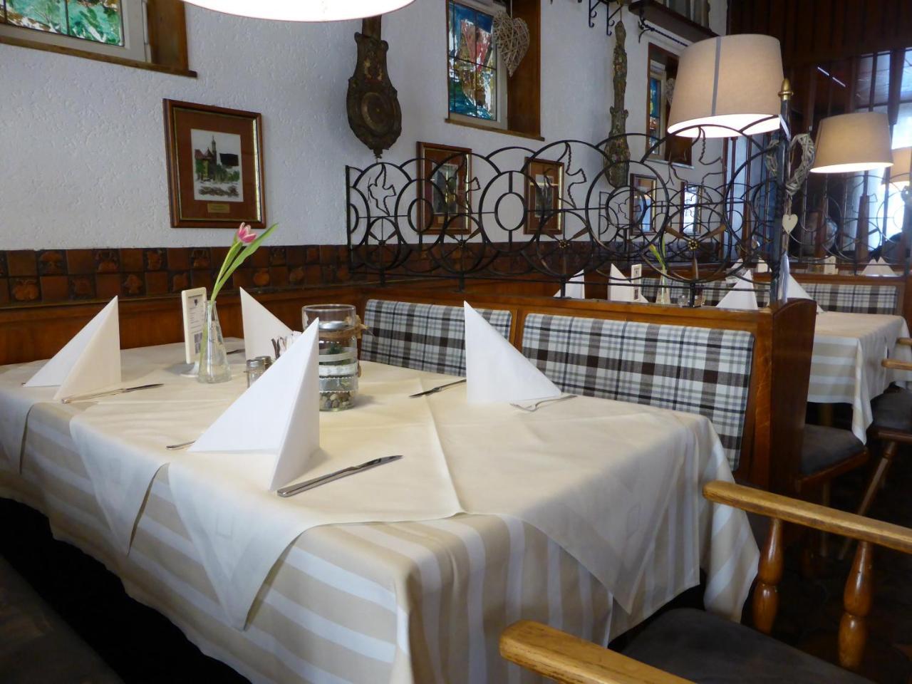 Hotel Ulmer Spatz Esterno foto